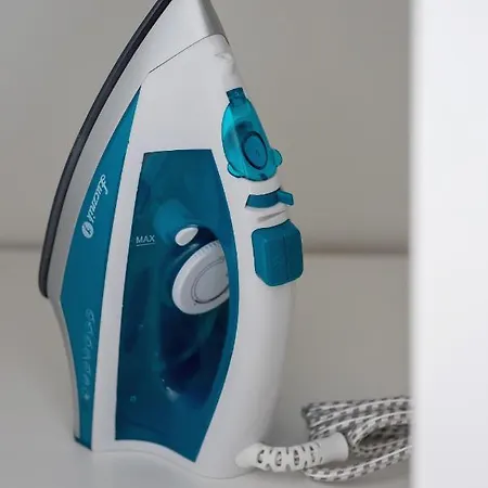 Comfy & Bright Wielicka In By Renters شقة كراكوفيا