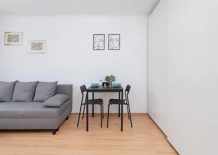 Comfy & Bright Wielicka In By Renters Cracóvia
